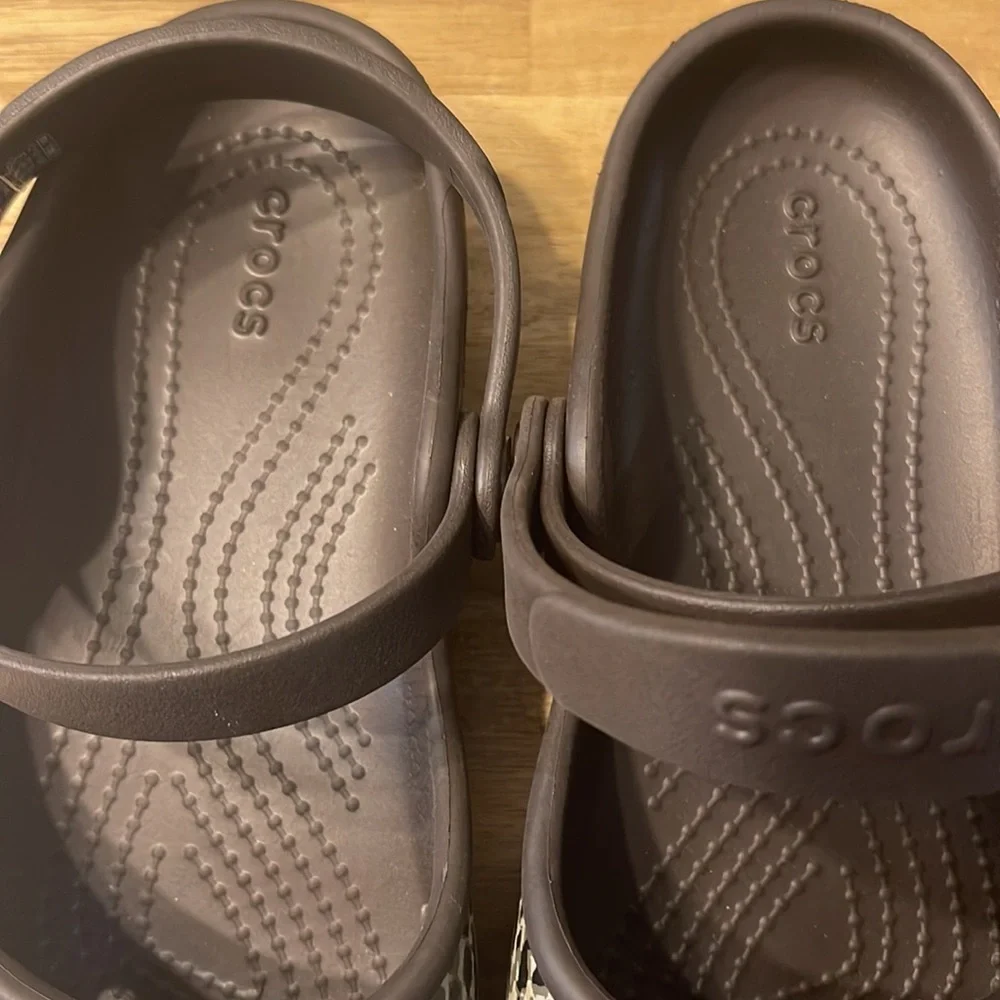 CROCS new without